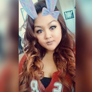 Meet your Posher, Jade